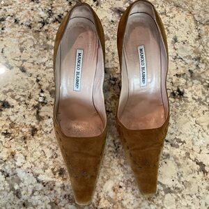 Manolo Blahnik Suede Tan Pointed-Toe Pumps